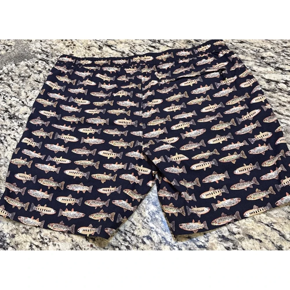 THE NORTH FACE Shorts Mens XL Classic V All-Over Fish Print Tech NEW Navy Blue